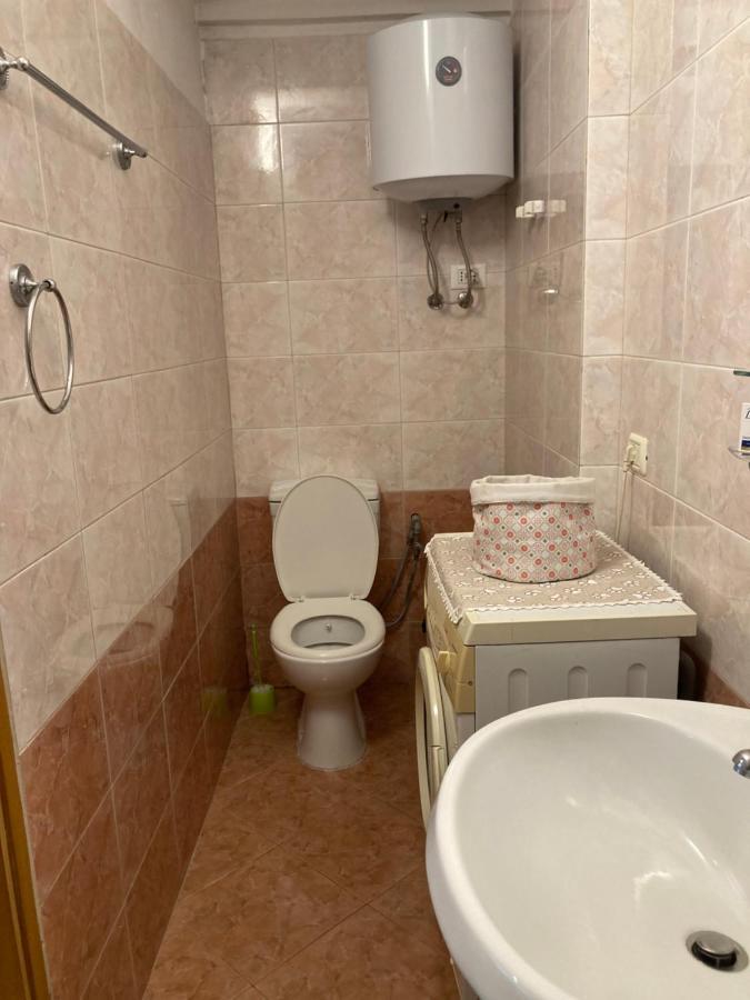 Piazza Center Studio Tirana Bagian luar foto
